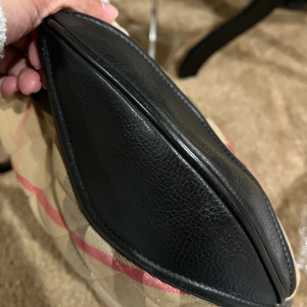 BURBERRY CANVAS HOBO - Picture 7 of 15
